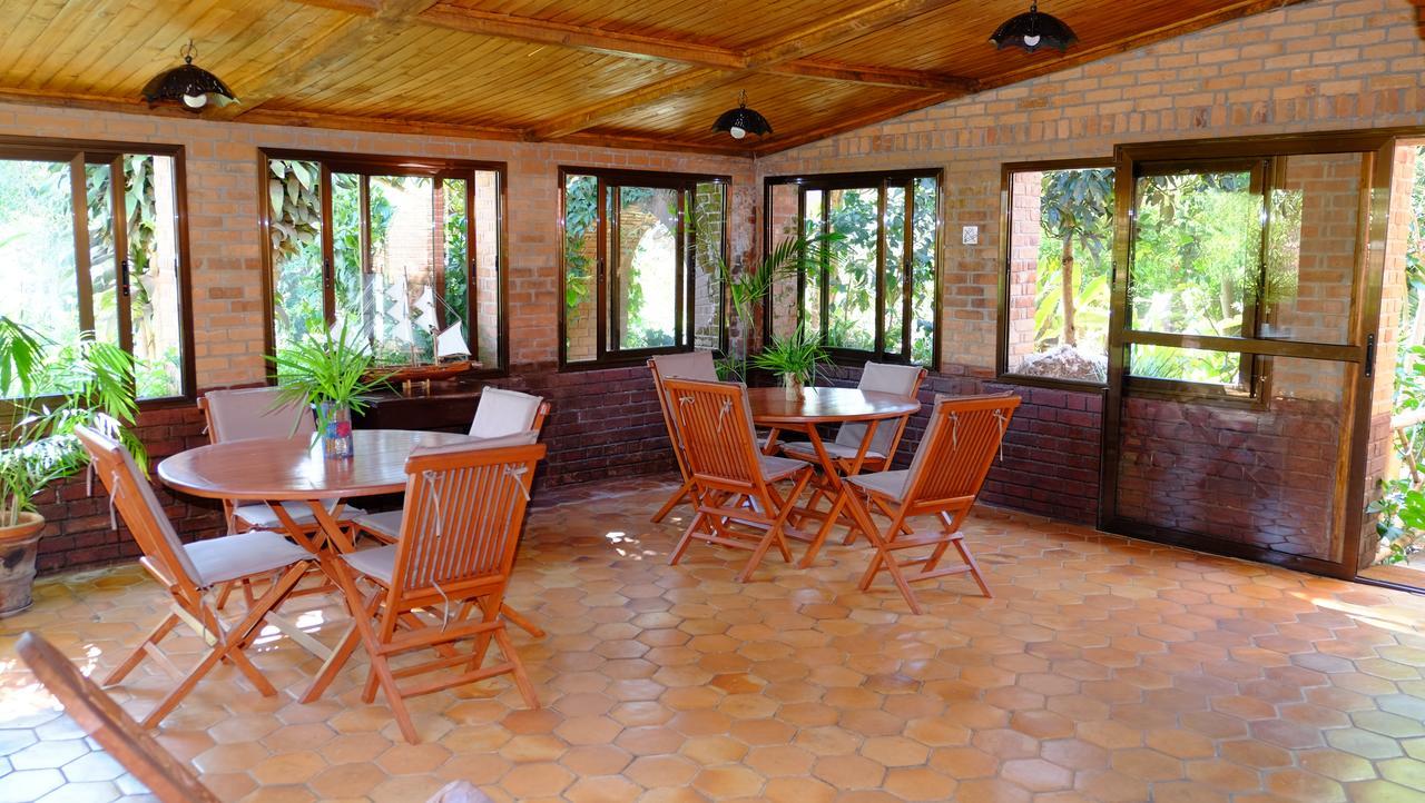 אנטסירבה Eco Lodge Les Chambres Du Voyageur מראה חיצוני תמונה