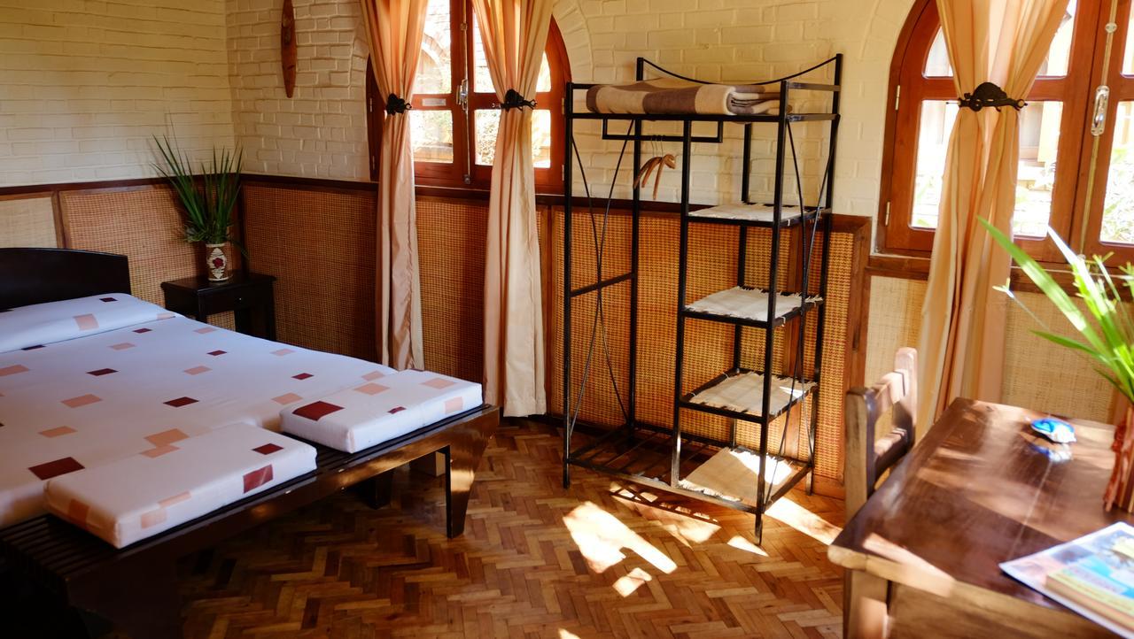 אנטסירבה Eco Lodge Les Chambres Du Voyageur מראה חיצוני תמונה