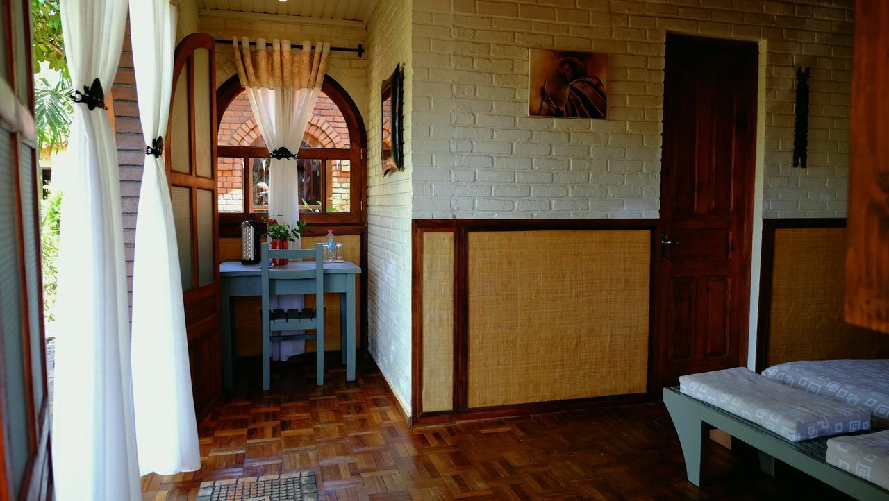 אנטסירבה Eco Lodge Les Chambres Du Voyageur מראה חיצוני תמונה